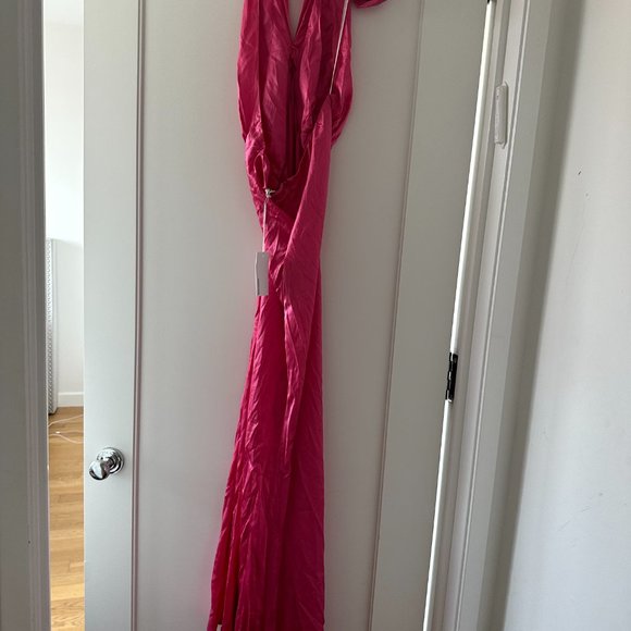 NWT Reformation Veria Silk Maxi Dress Sz 12 Flambe Pink Halter Neckline - Picture 9 of 9